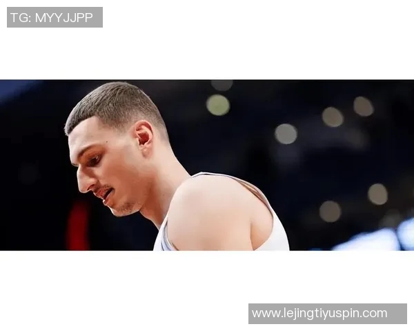 鲍威尔称约维奇多种方式影响比赛心态始终强大令人赞叹